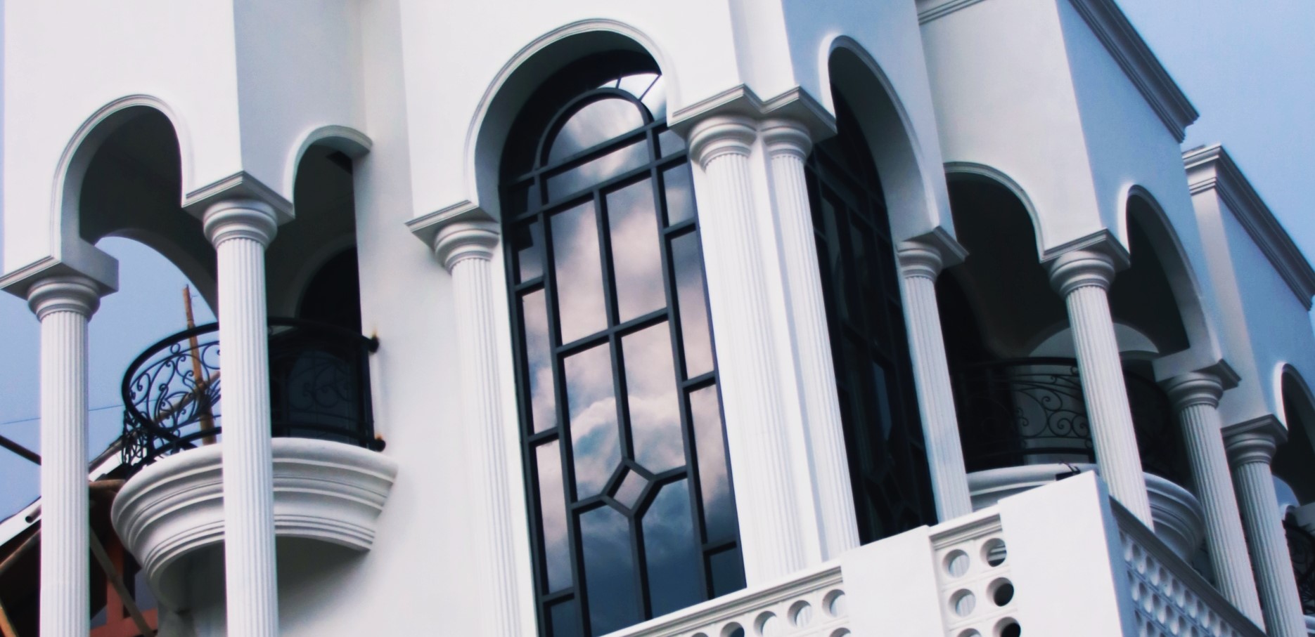 Unsplashed background img 1